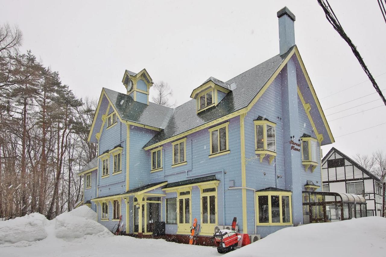 Bed and Breakfast Eternal Flame Хакуба Екстер'єр фото